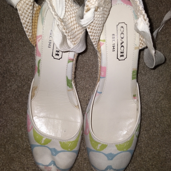 Coach purse and matching wedge sandals - Picture 11 of 12